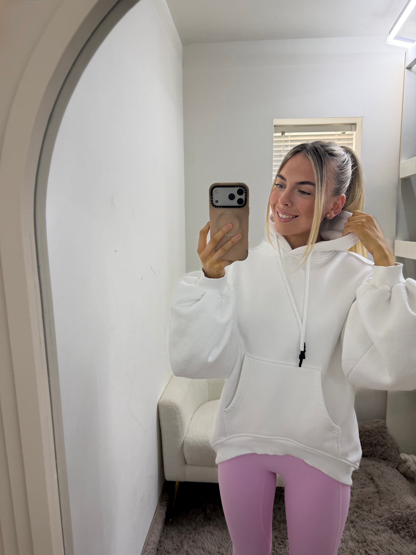 Oversized Essential White Hoodie